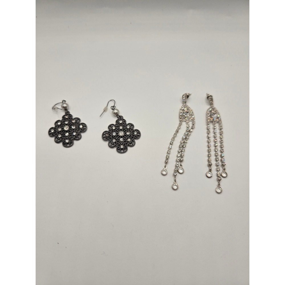 Lot 2 Pairs Rhinestone Chandelier Earrings Gunmetal Filigree Silver Tone Fringe